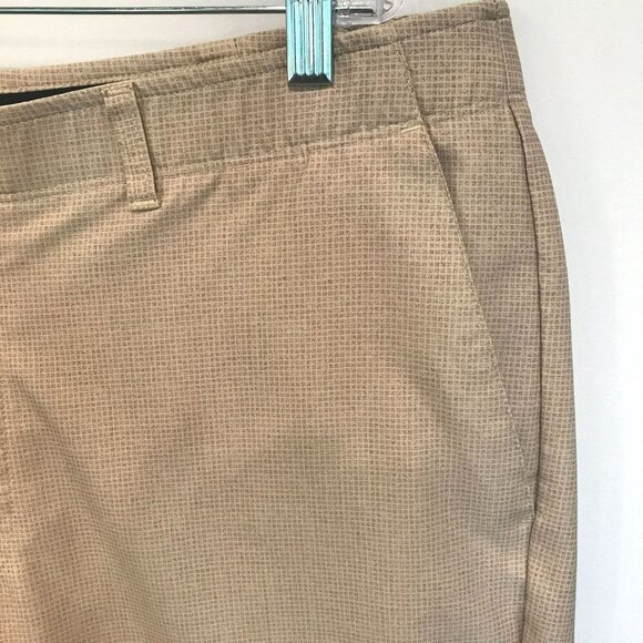 Pebble Beach Men's Flat Front Bermuda Golf Shorts Sz 40 in Tan Check Activewear - Picture 5 of 14